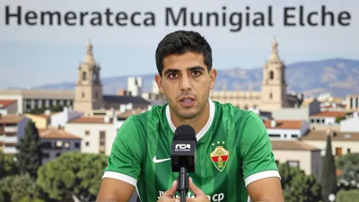 Elche CF criticizes the start of La Liga before the transfer window closes