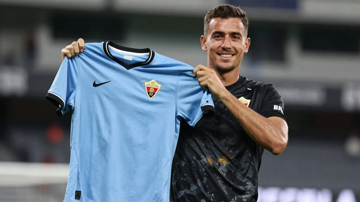 10 for Buonanotte: Elche prepares full return to Albion