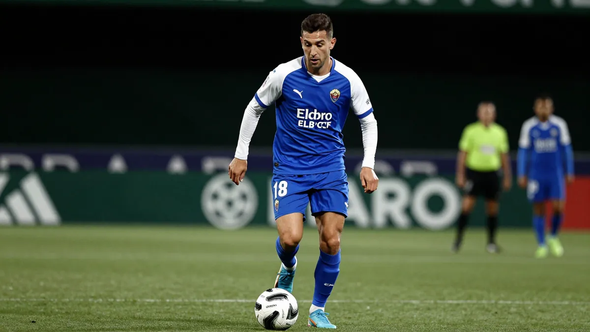 Elche CF empató con Al-Ain en Pinatar Arena